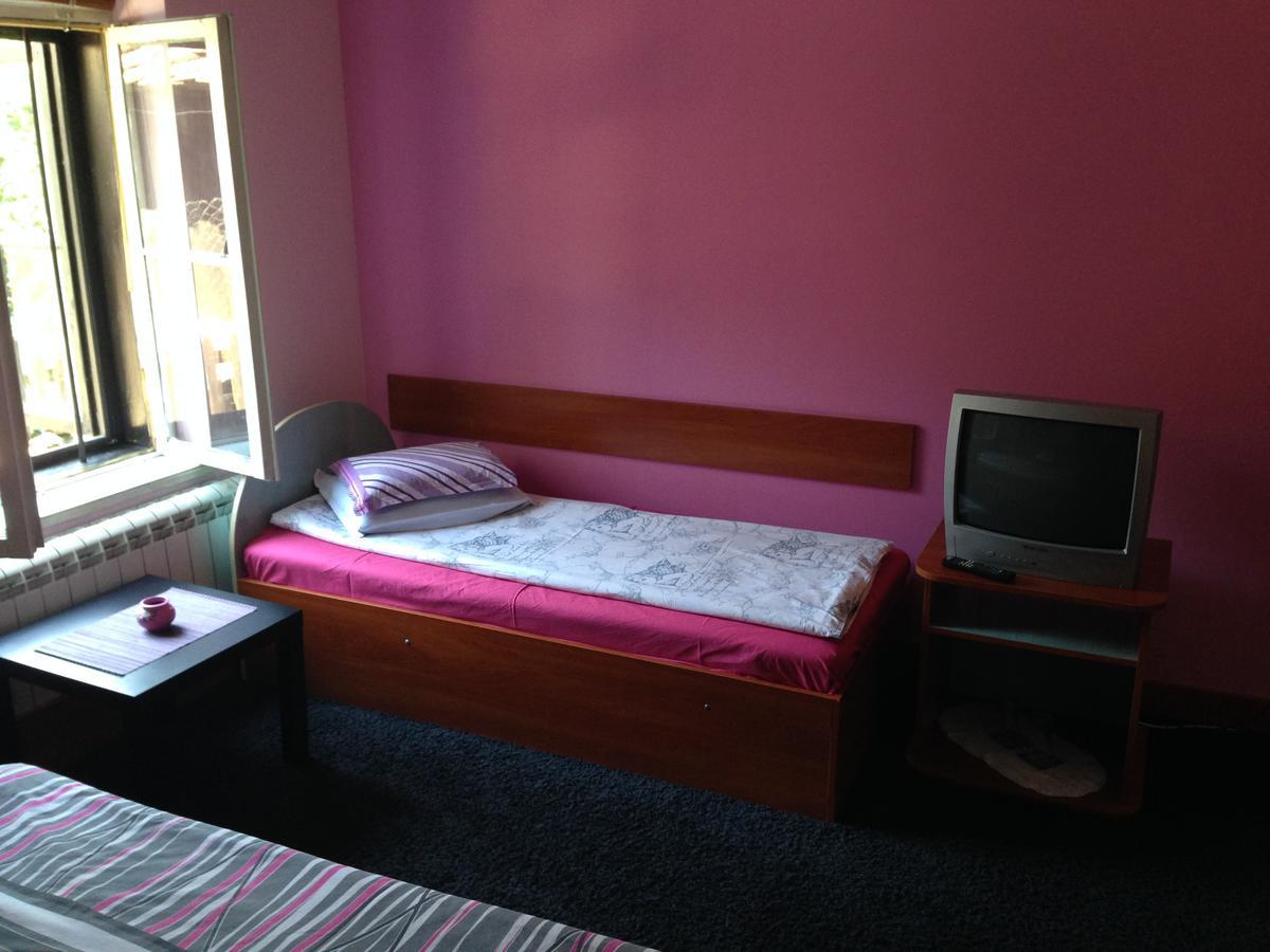 Hotel Bilyana Lovech Luaran gambar